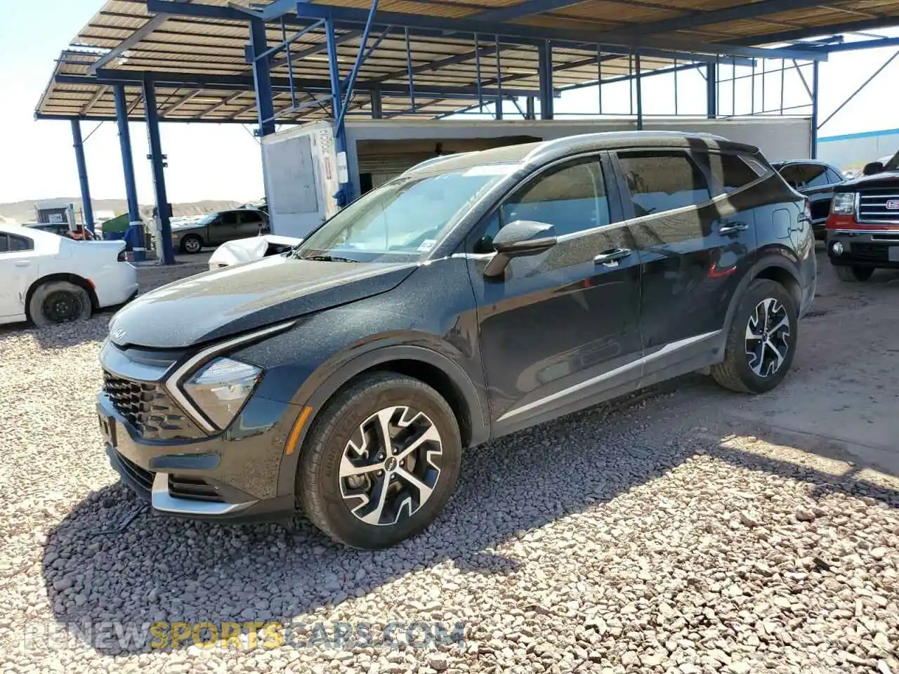 1 Photograph of a damaged car KNDPVCAG6P7113997 KIA SPORTAGE 2023