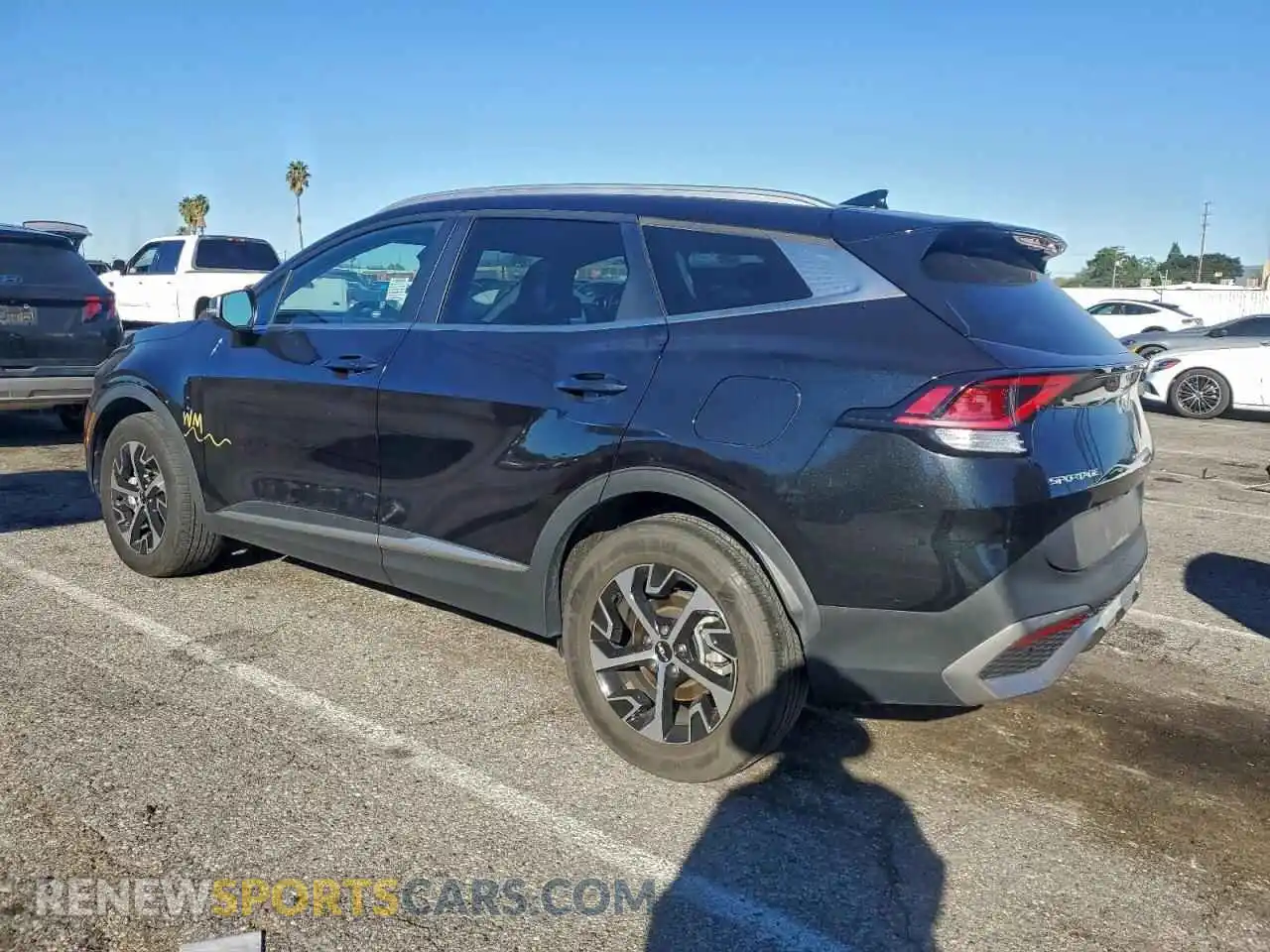 2 Photograph of a damaged car KNDPVCAG7P7022897 KIA SPORTAGE 2023