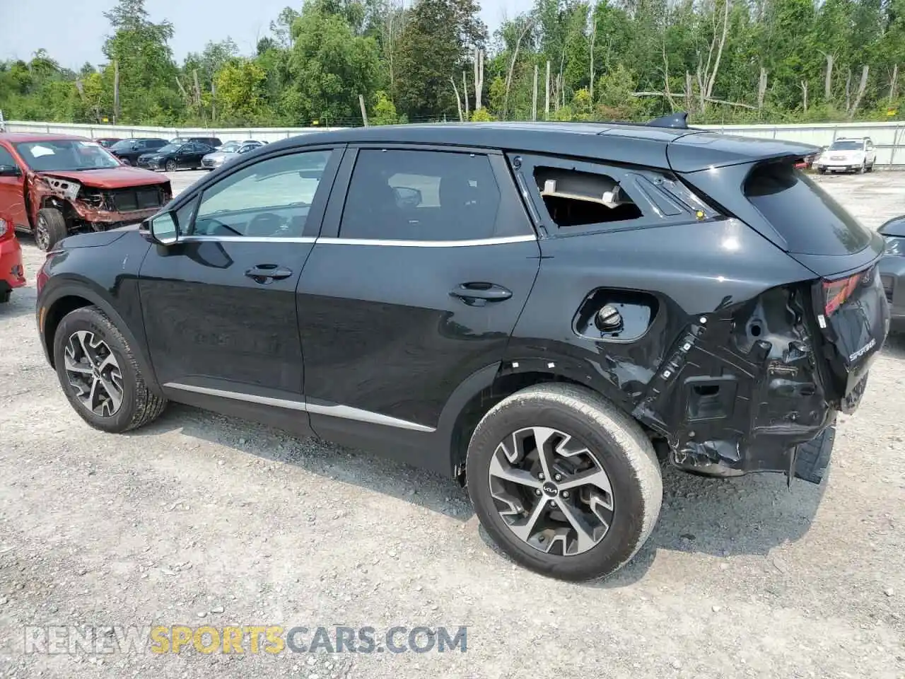 2 Photograph of a damaged car KNDPVCAG7P7027226 KIA SPORTAGE 2023
