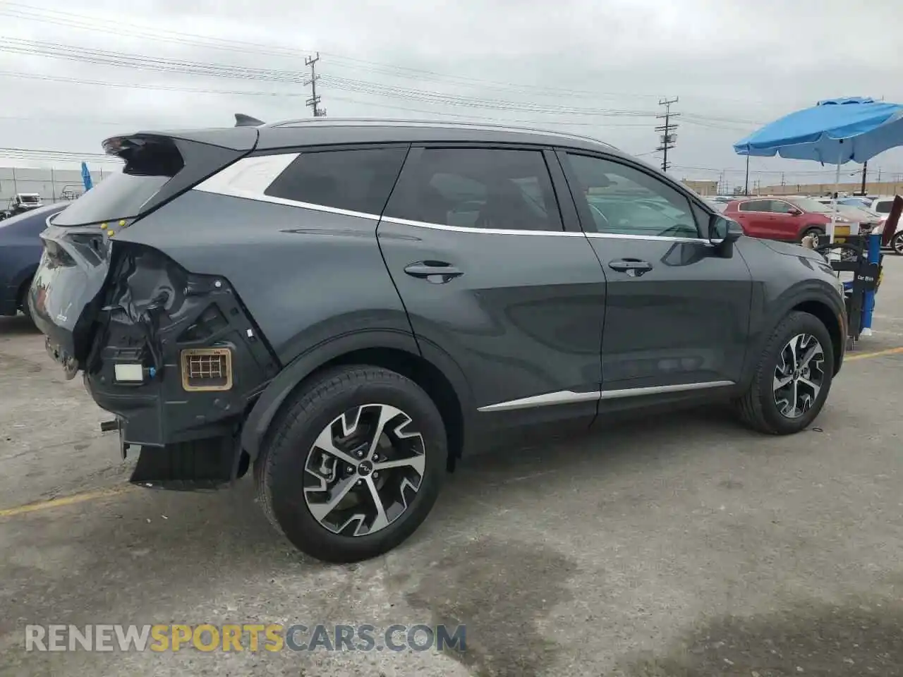3 Photograph of a damaged car KNDPVCAG7P7089533 KIA SPORTAGE 2023