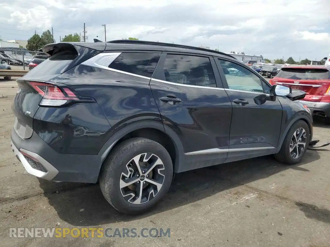 3 Фотография поврежденного автомобиля KNDPVCAG8P7020947 KIA SPORTAGE 2023