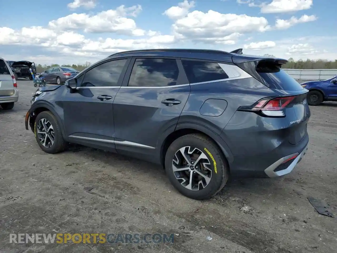 2 Photograph of a damaged car KNDPVCAG8P7040762 KIA SPORTAGE 2023