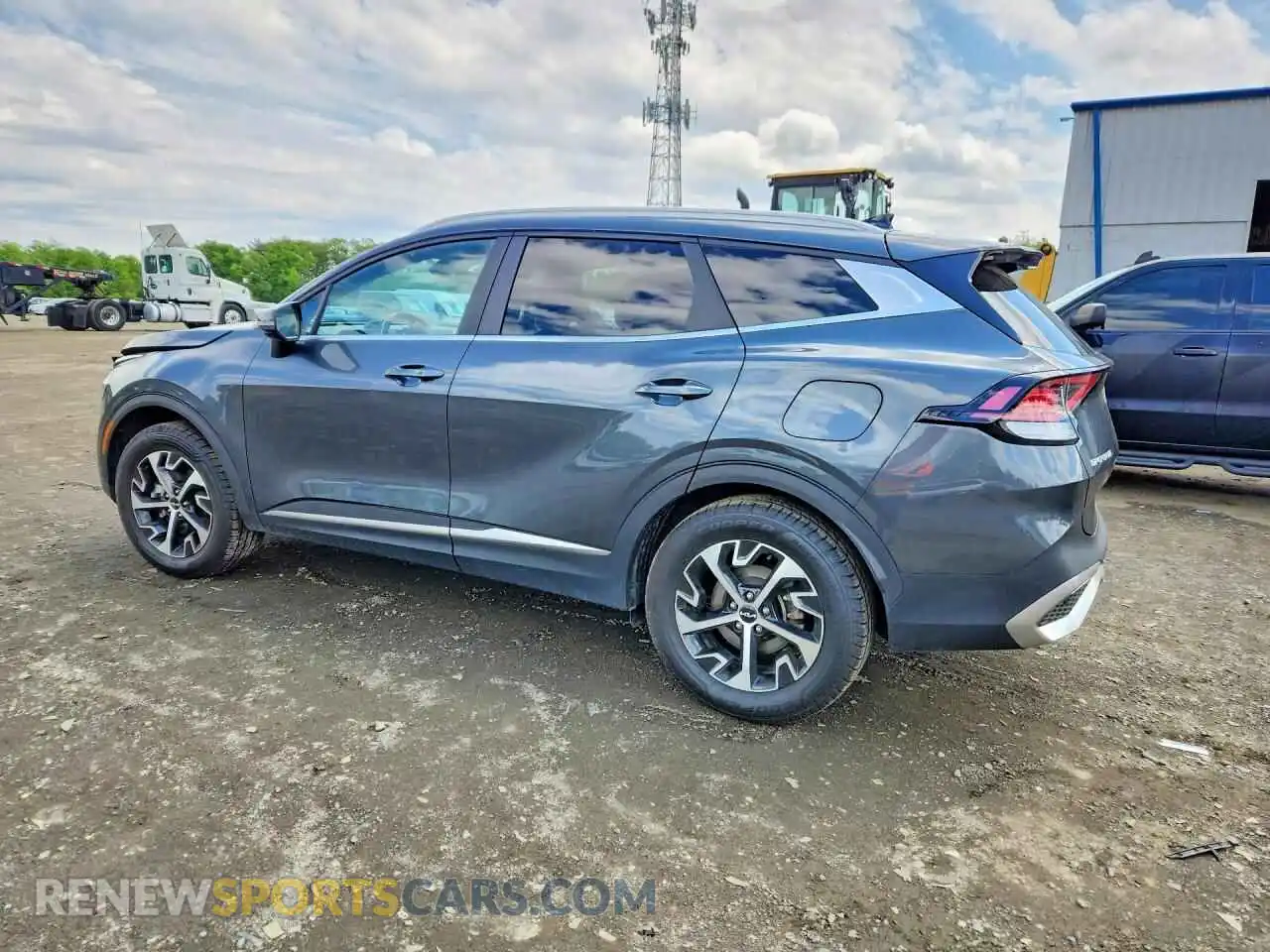 2 Фотография поврежденного автомобиля KNDPVCAGXP7043503 KIA SPORTAGE 2023