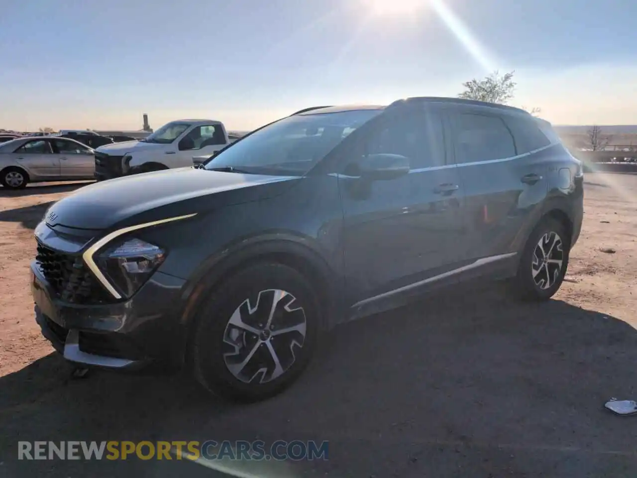1 Photograph of a damaged car KNDPVCAGXP7044182 KIA SPORTAGE 2023