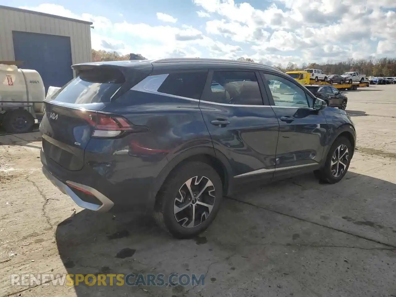 3 fotografías del automóvil dañado KNDPVCAGXP7102663 KIA SPORTAGE 2023