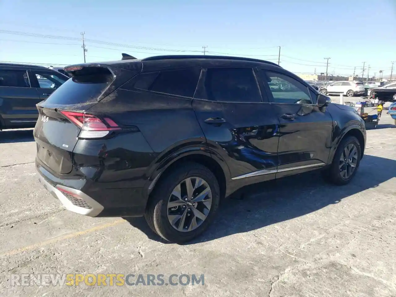 3 Photograph of a damaged car KNDPXCAG2P7011414 KIA SPORTAGE 2023
