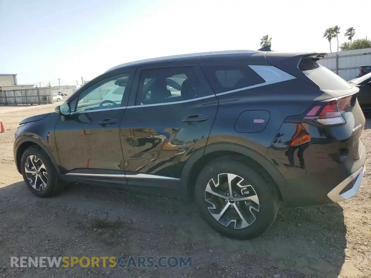 2 Photograph of a damaged car 5XYK3CDF2RG229531 KIA SPORTAGE 2024