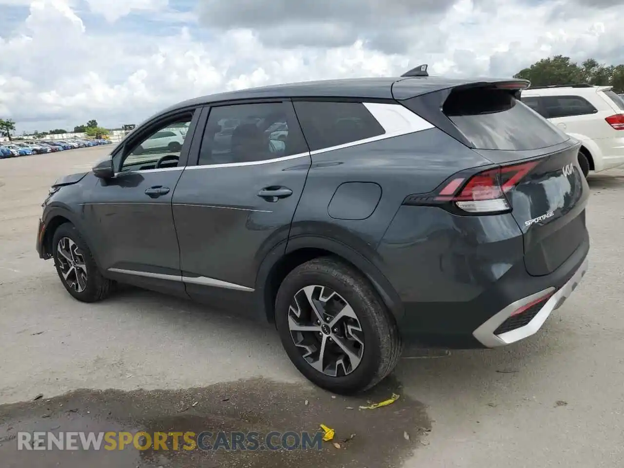 2 Photograph of a damaged car KNDPV3DF4R7295687 KIA SPORTAGE 2024