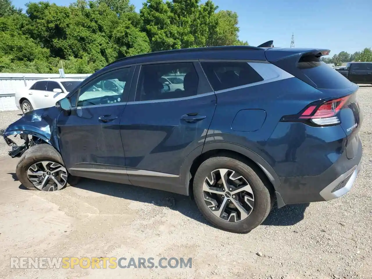 2 Photograph of a damaged car KNDPVCDF0R7298425 KIA SPORTAGE 2024