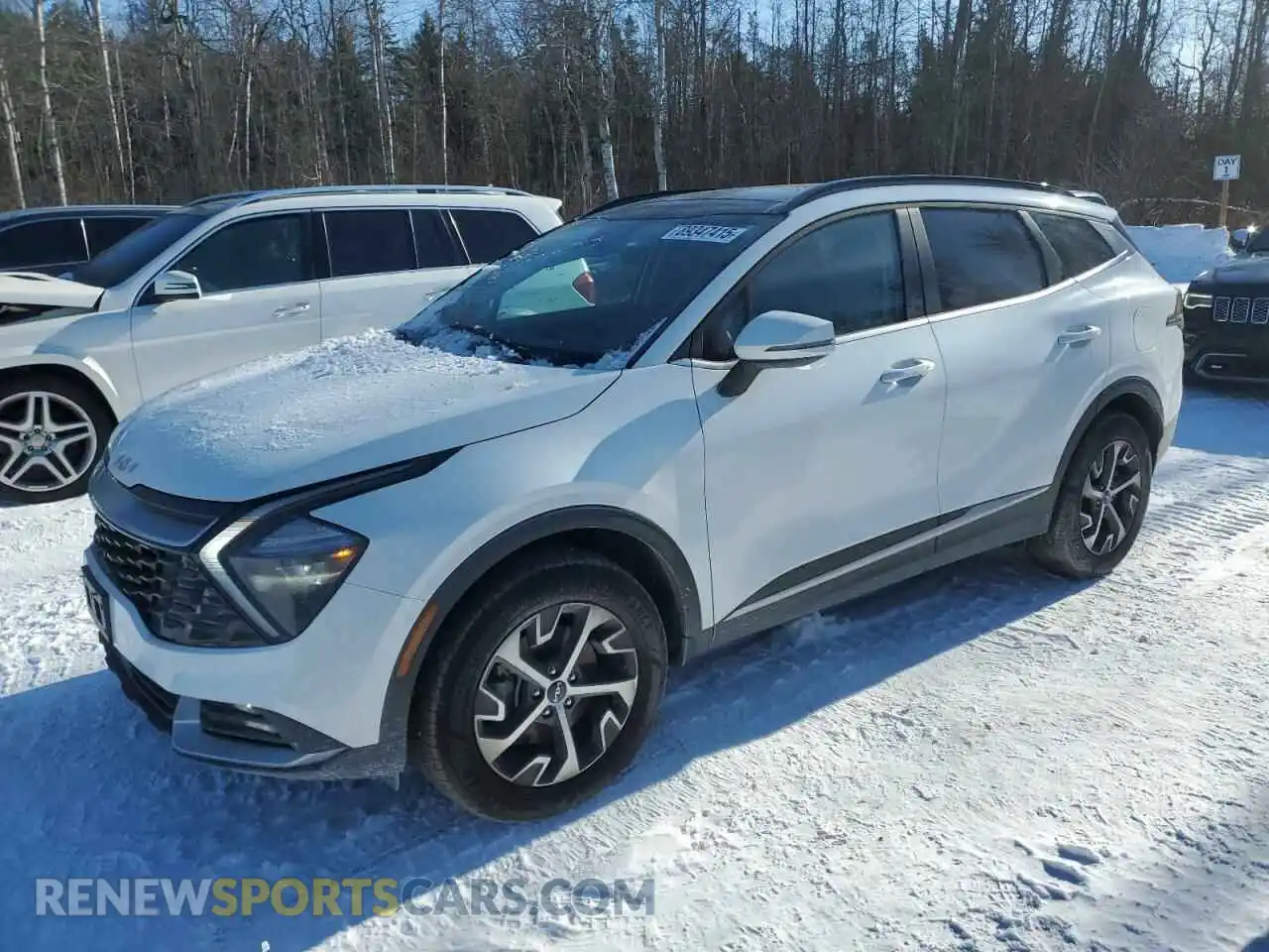 1 Photograph of a damaged car KNDPVCDF2R7309554 KIA SPORTAGE 2024