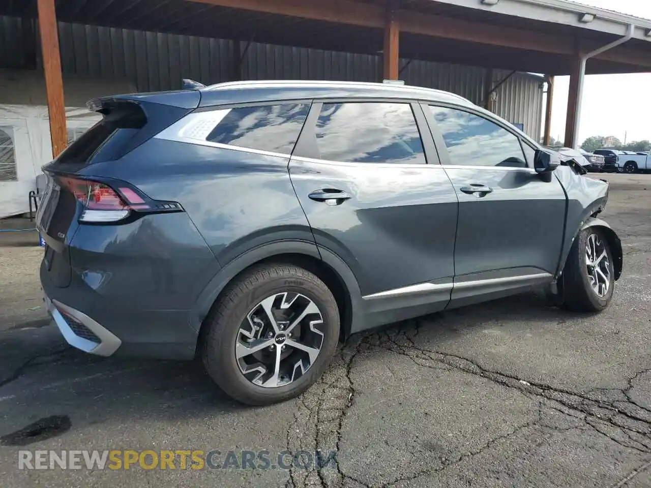 3 Photograph of a damaged car KNDPVCDF3R7310406 KIA SPORTAGE 2024