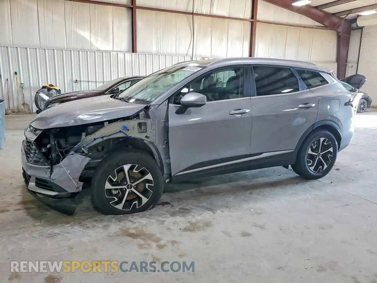1 Photograph of a damaged car KNDPVCDF4R7289128 KIA SPORTAGE 2024