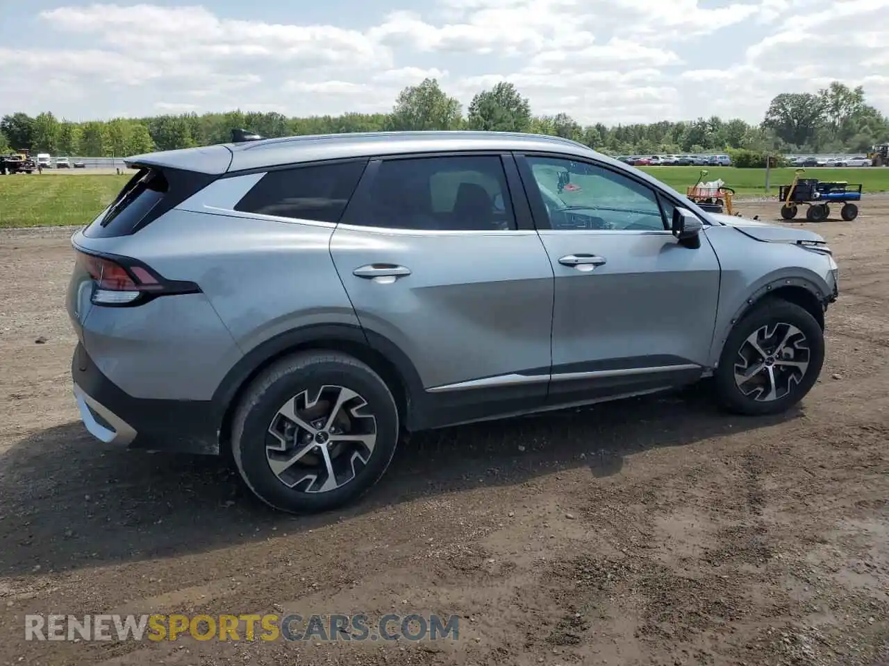 3 Photograph of a damaged car KNDPVCDF6R7311601 KIA SPORTAGE 2024