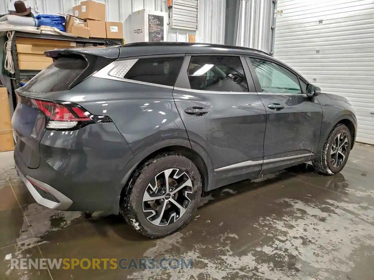 3 Photograph of a damaged car KNDPVCDF8R7319859 KIA SPORTAGE 2024
