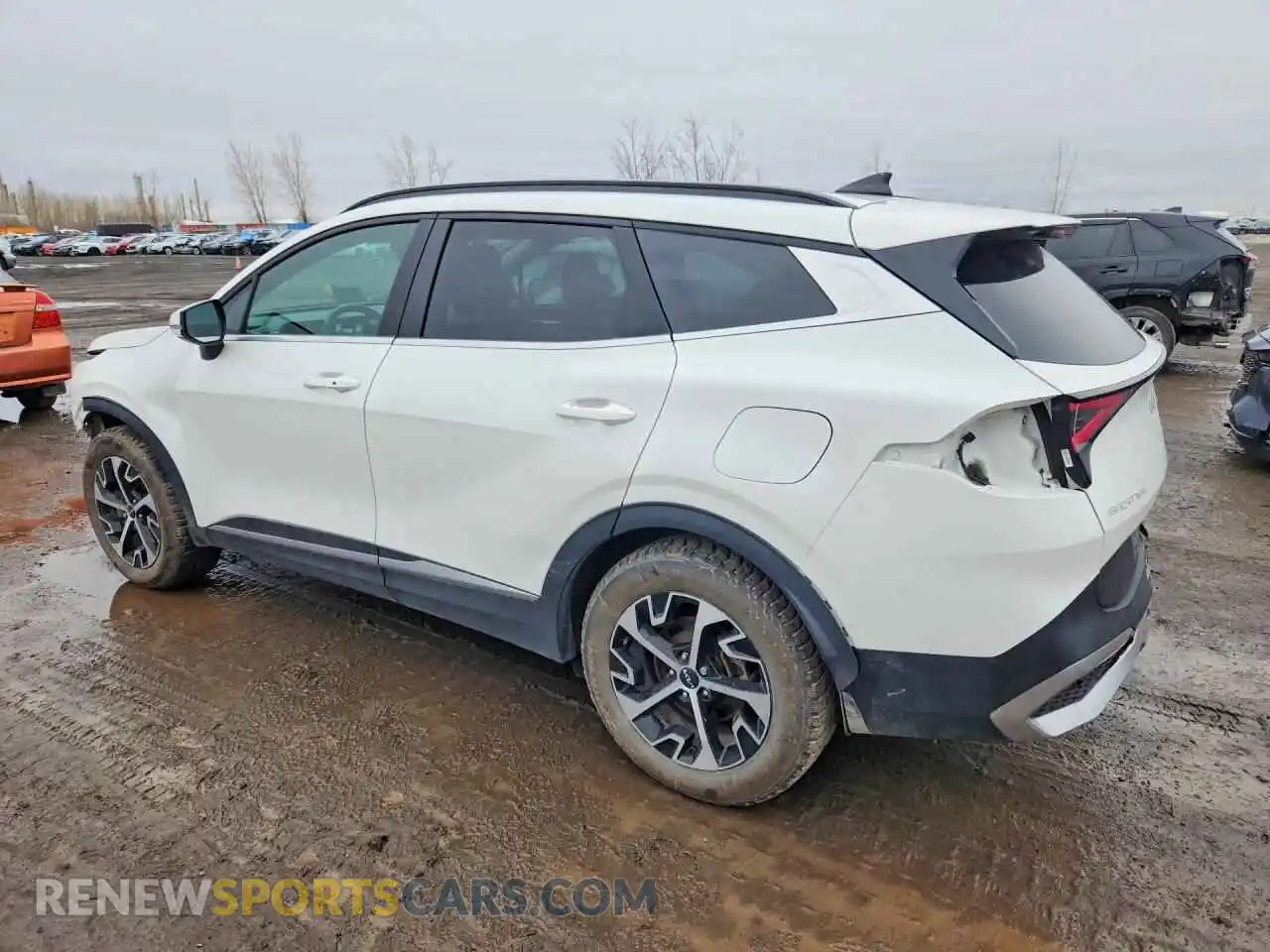 2 Photograph of a damaged car KNDPVCDFXR7260006 KIA SPORTAGE 2024