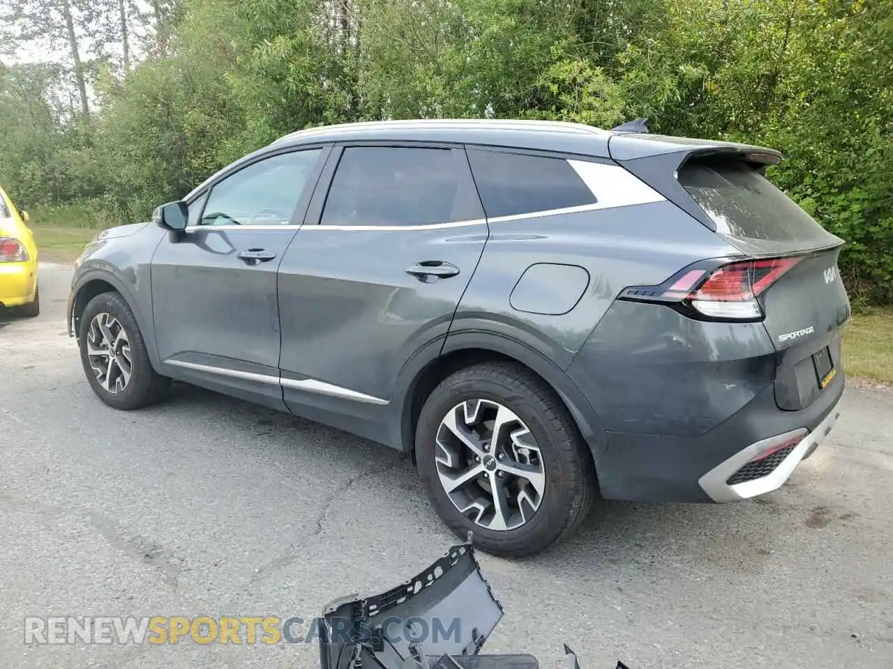 2 Photograph of a damaged car KNDPVCDFXR7310418 KIA SPORTAGE 2024