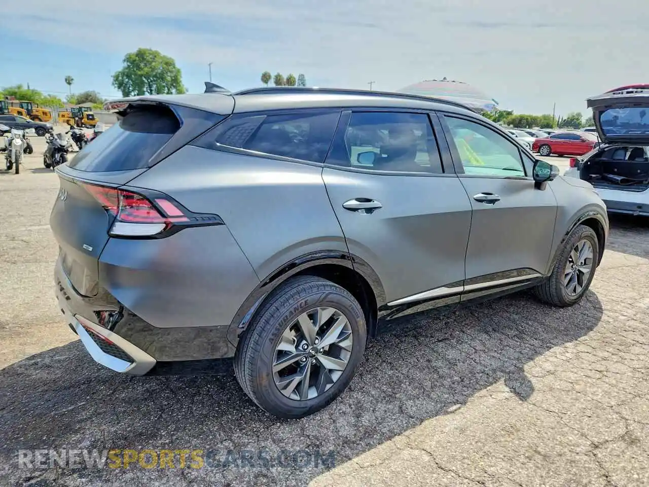 3 Photograph of a damaged car KNDPXCDG3R7161207 KIA SPORTAGE 2024
