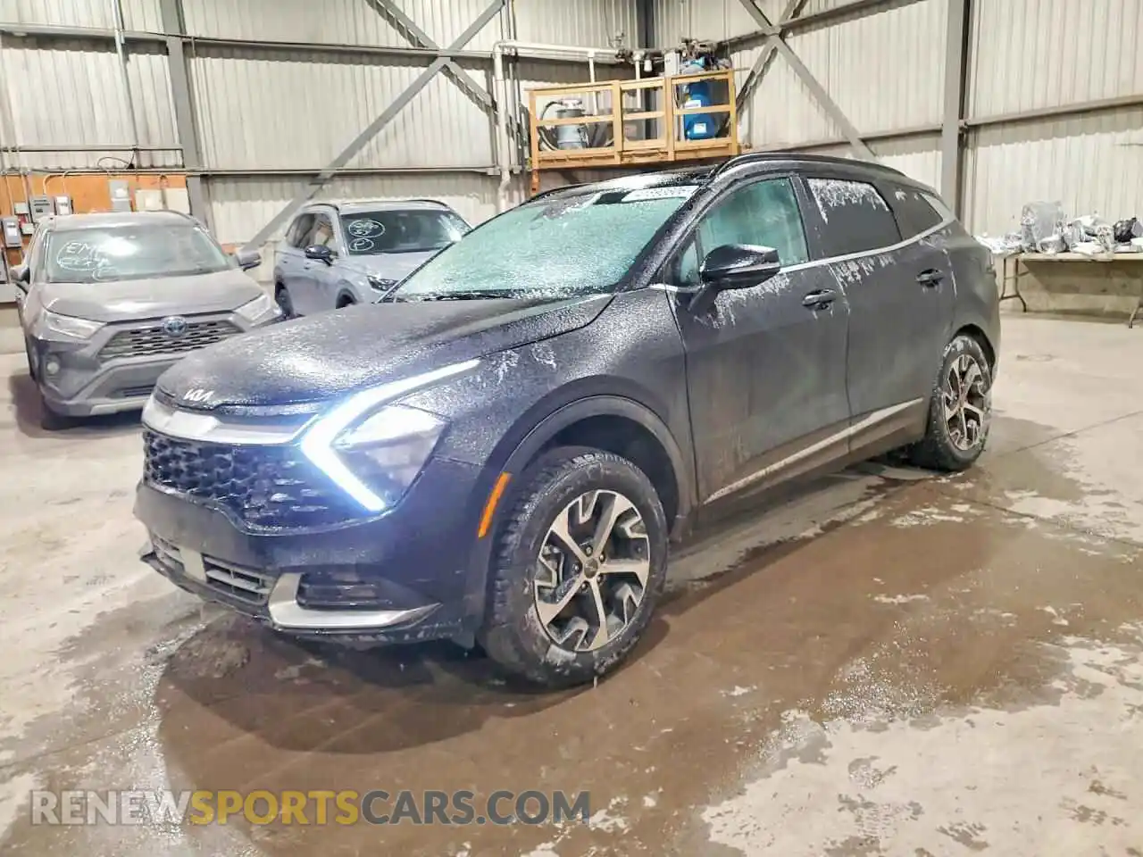 1 Photograph of a damaged car KNDPVCDF5S7383685 KIA SPORTAGE 2025