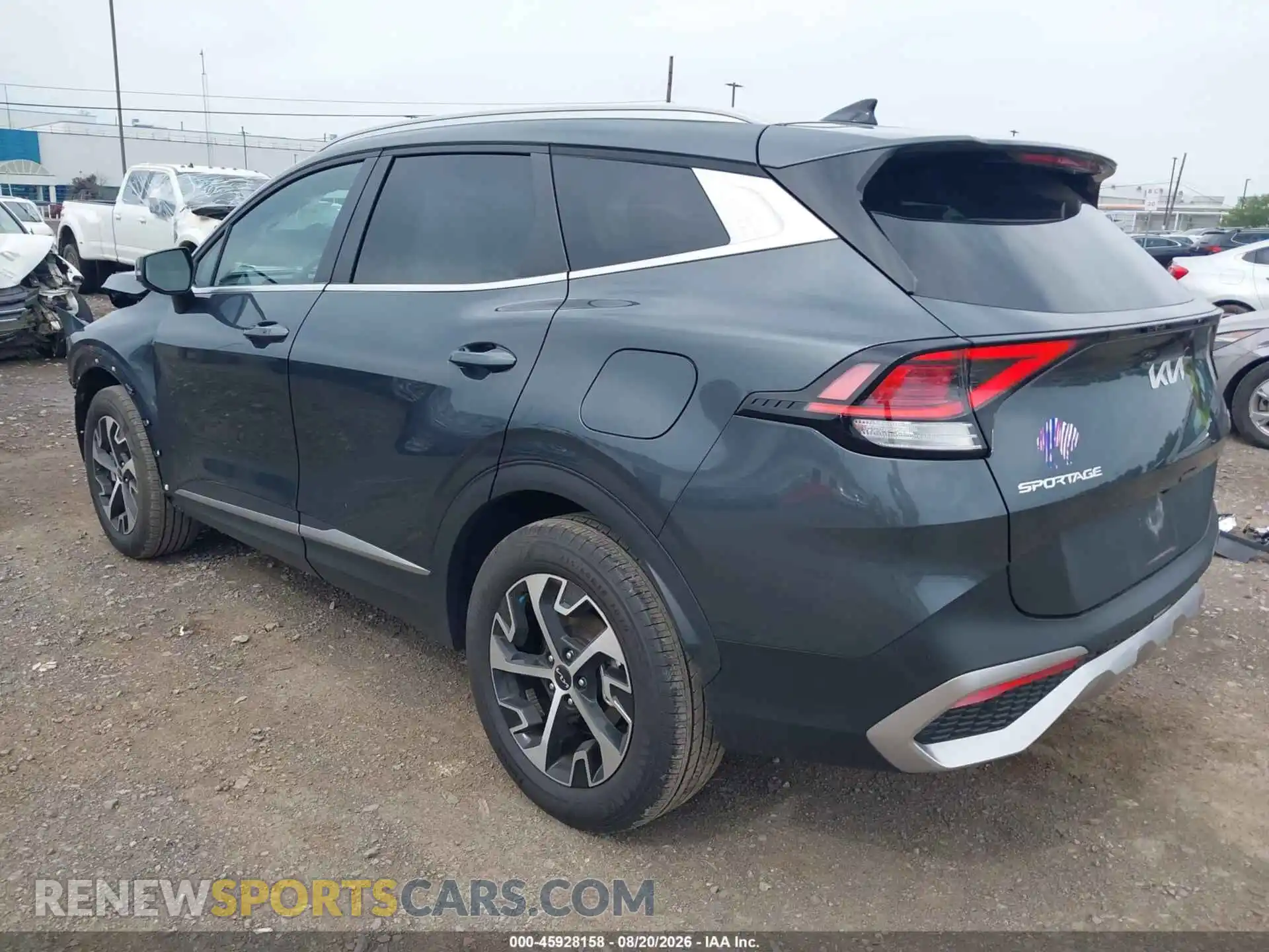 3 Photograph of a damaged car KNDPVCDF7S7340952 KIA SPORTAGE 2025