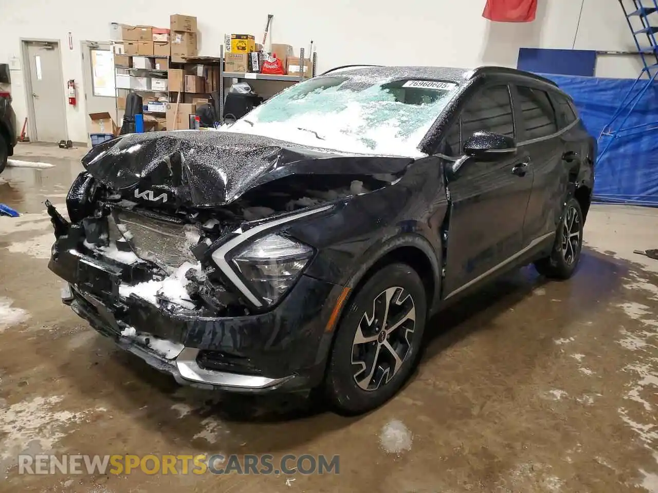 1 Photograph of a damaged car KNDPVCDFXS7348883 KIA SPORTAGE 2025