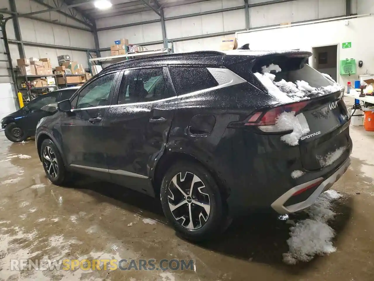 2 Photograph of a damaged car KNDPVCDFXS7348883 KIA SPORTAGE 2025