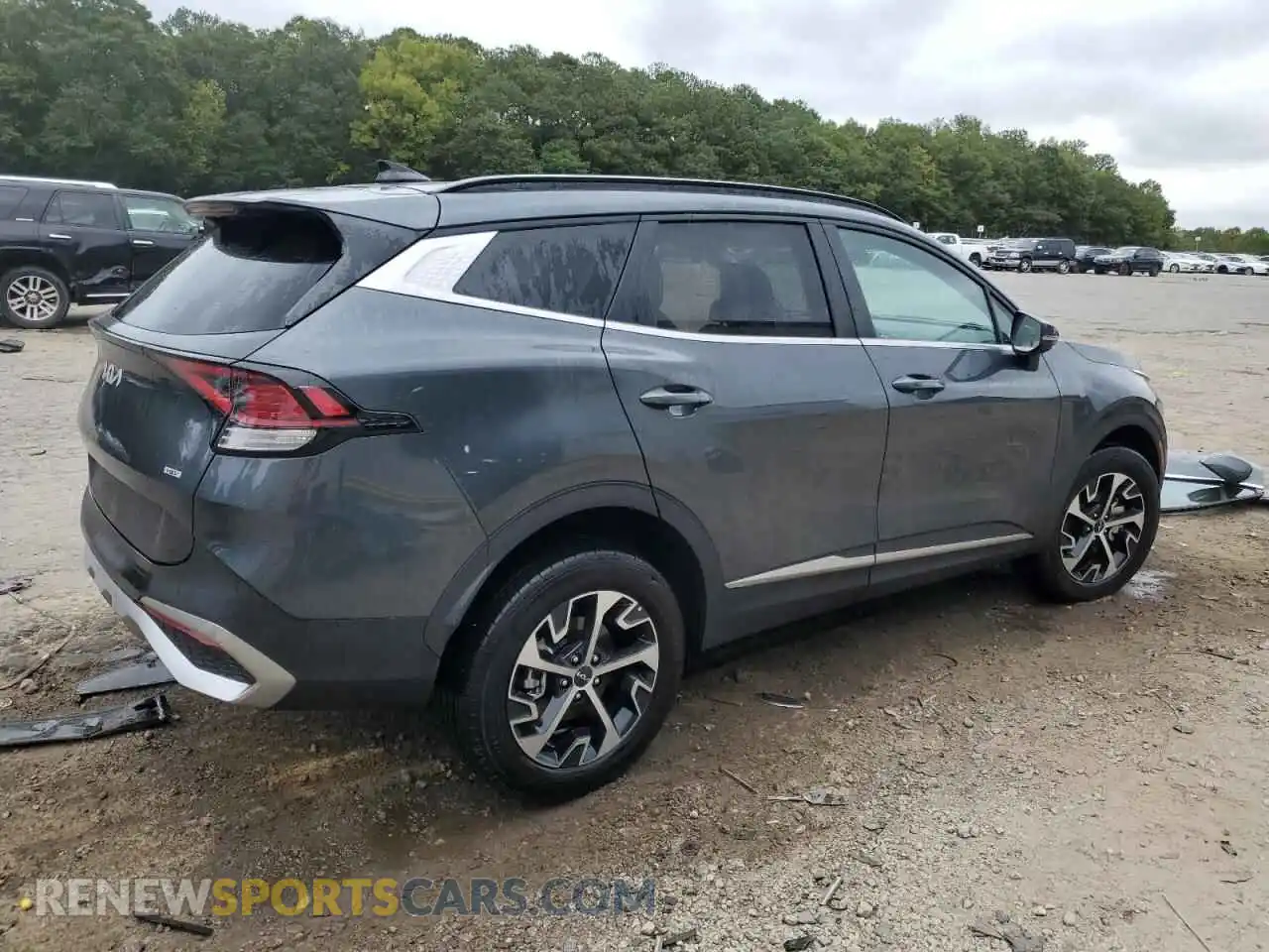3 Photograph of a damaged car KNDPVCDG7S7201087 KIA SPORTAGE 2025