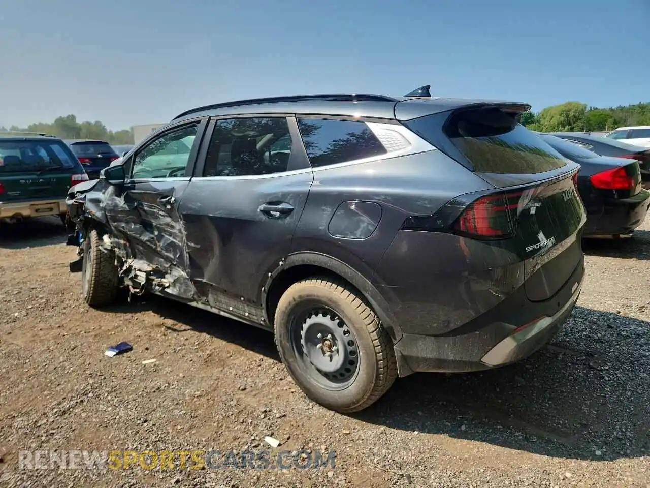 2 fotografías del automóvil dañado KNDPVCDF4T7451606 KIA SPORTAGE 2026