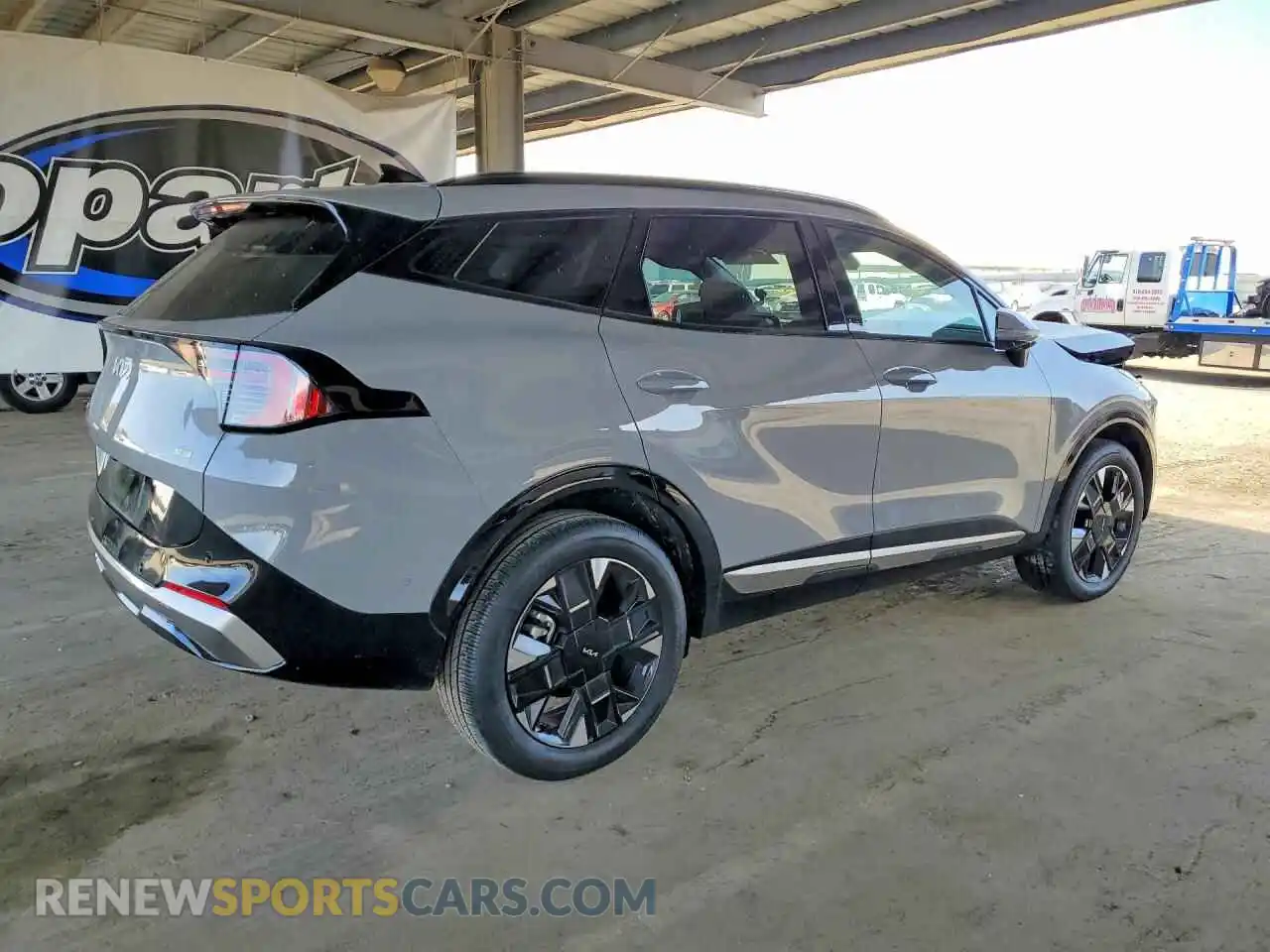 3 Photograph of a damaged car KNDPXDDG3T7276404 KIA SPORTAGE 2026