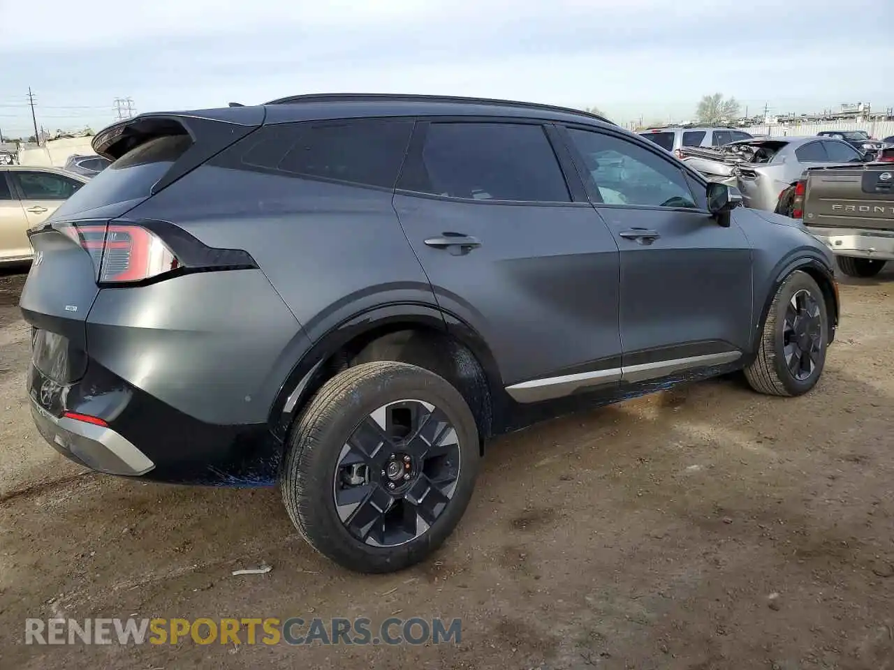 3 Photograph of a damaged car KNDPXDDG8T7292811 KIA SPORTAGE 2026