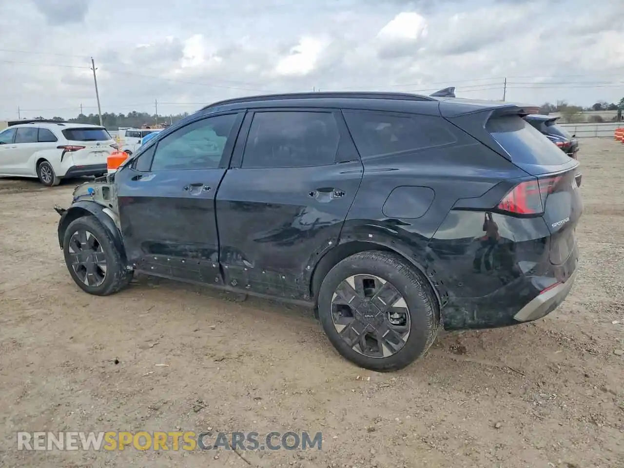 2 Photograph of a damaged car KNDPXDDGXT7305784 KIA SPORTAGE 2026