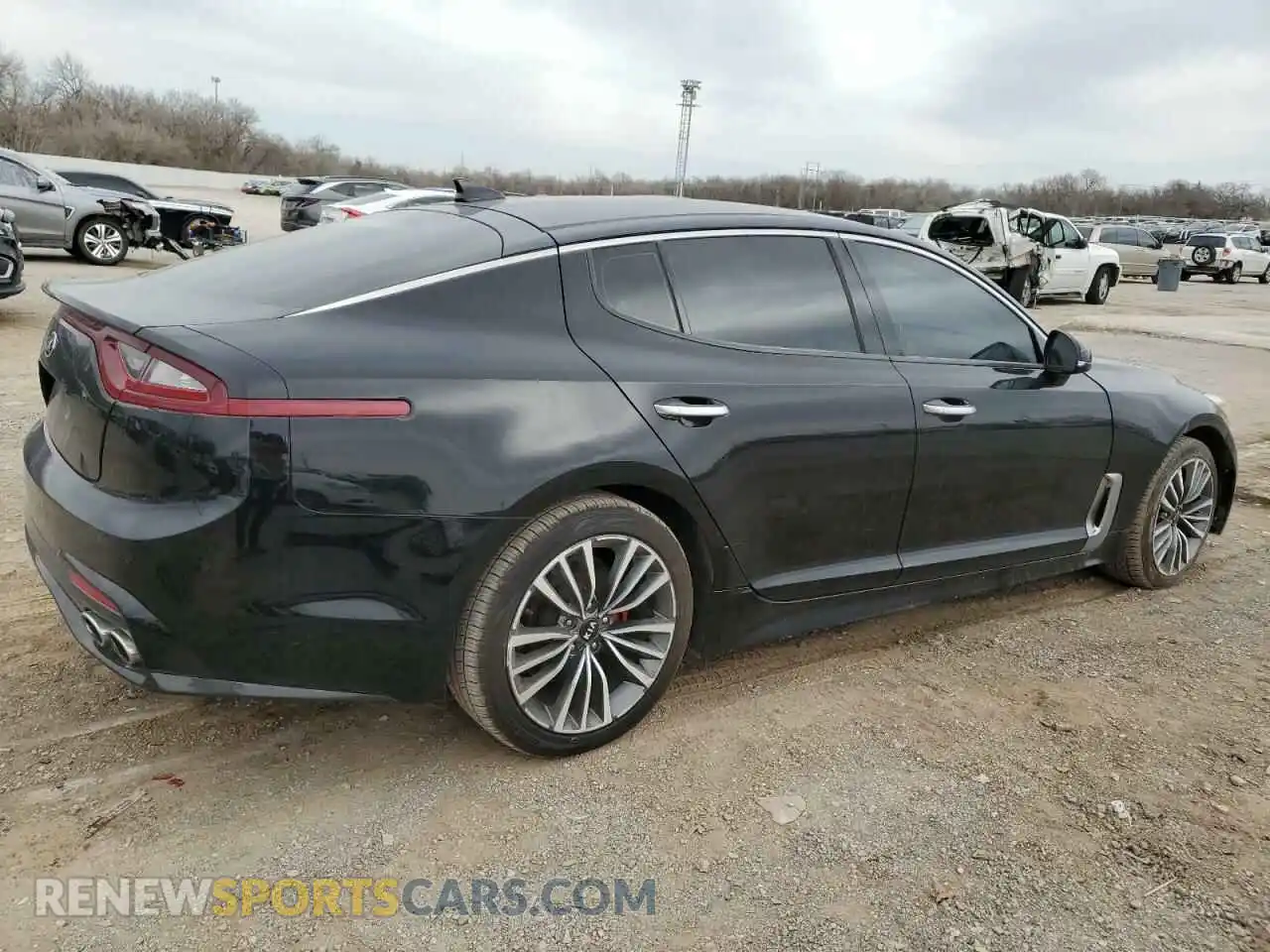 3 Photograph of a damaged car KNAE15LA3K6060047 KIA STINGER 2019