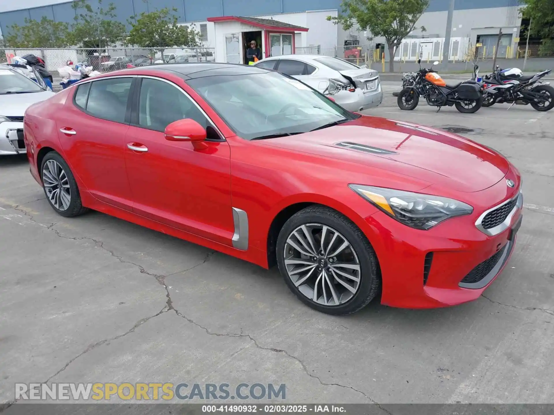 1 Photograph of a damaged car KNAE15LA7K6063792 KIA STINGER 2019