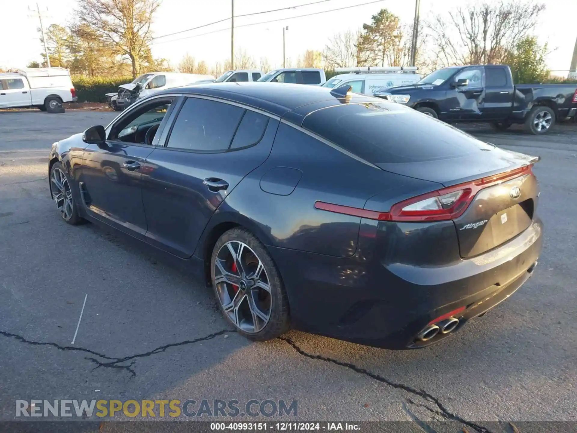3 Фотография поврежденного автомобиля KNAE35LC6K6057848 KIA STINGER 2019