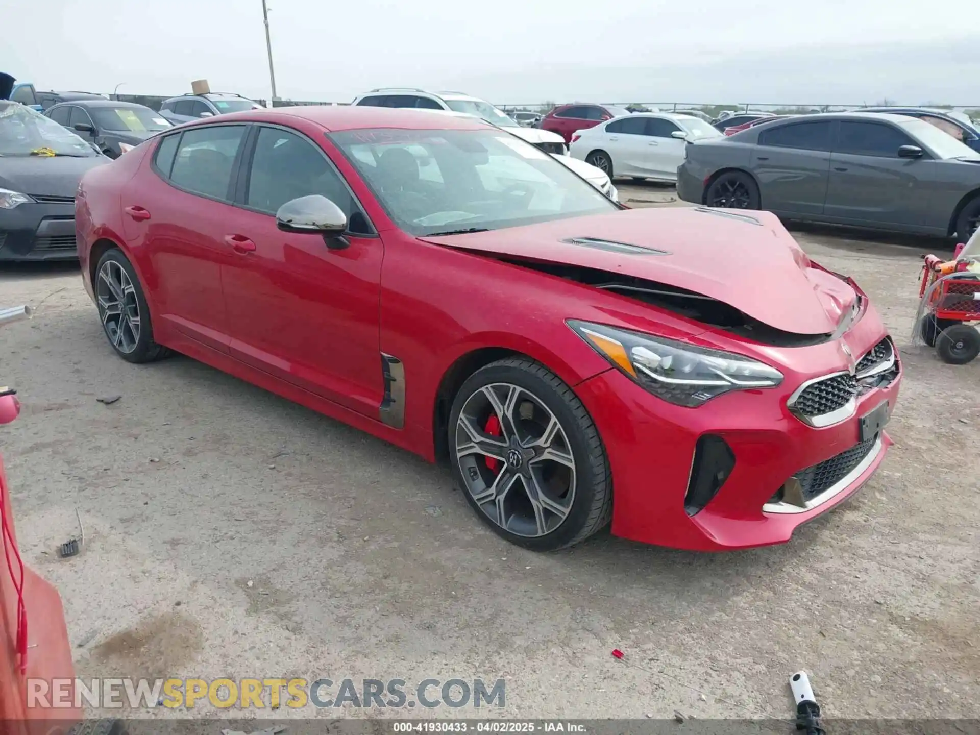 1 Фотография поврежденного автомобиля KNAE35LC8L6075740 KIA STINGER 2020