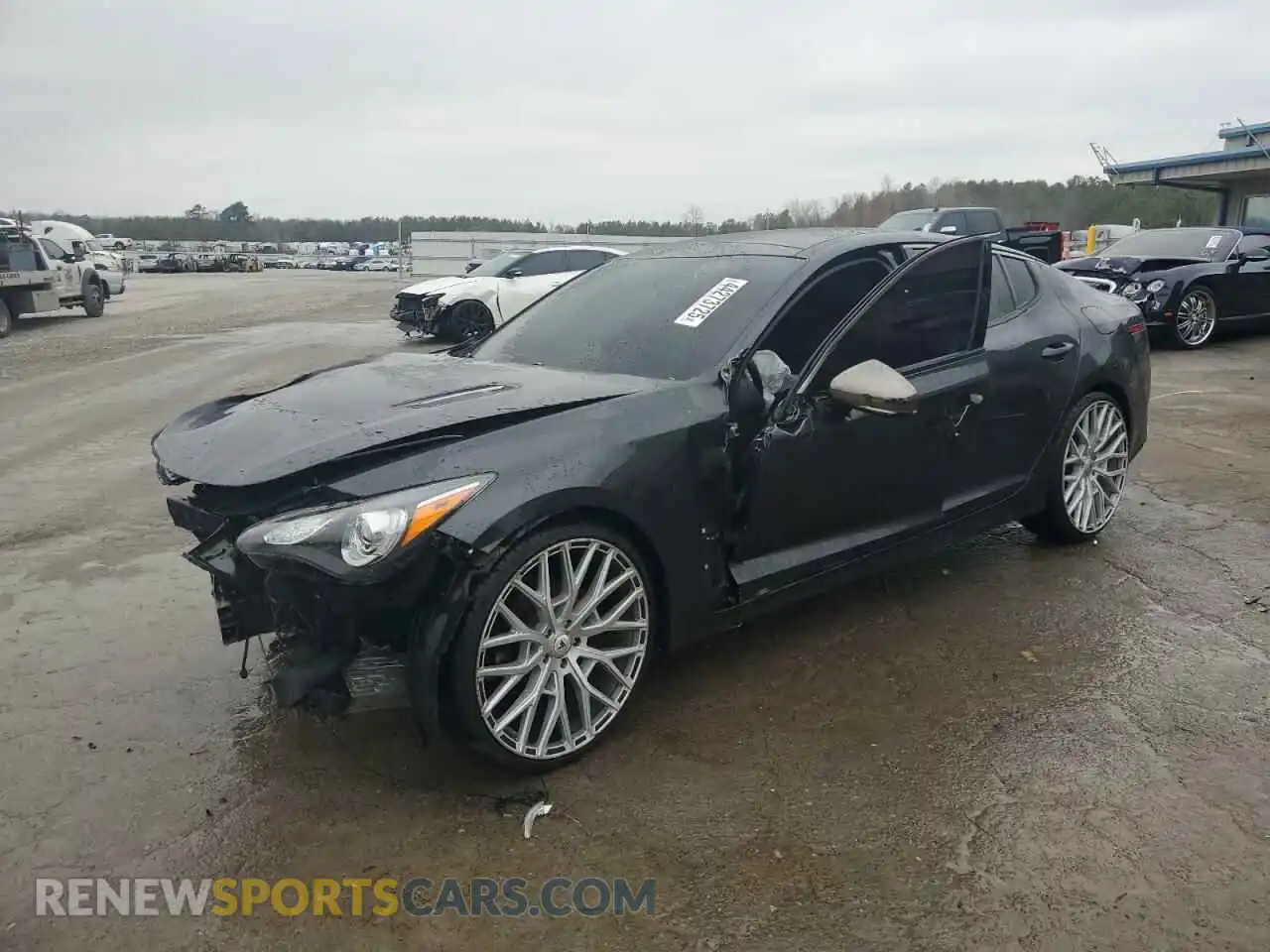 1 Photograph of a damaged car KNAE15LA0M6088861 KIA STINGER 2021