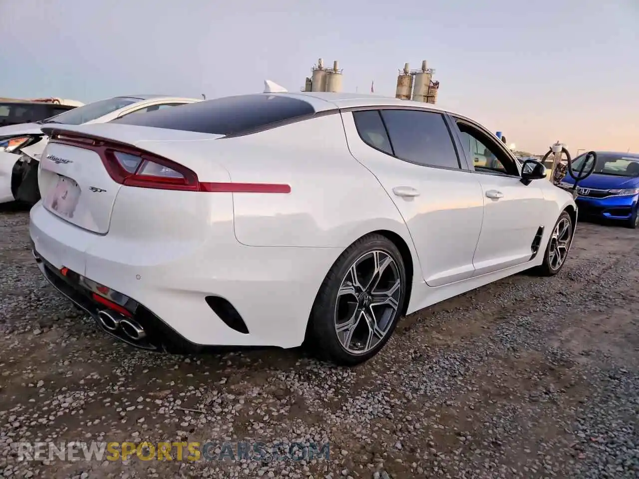 3 Photograph of a damaged car KNAE15LA4M6097224 KIA STINGER 2021