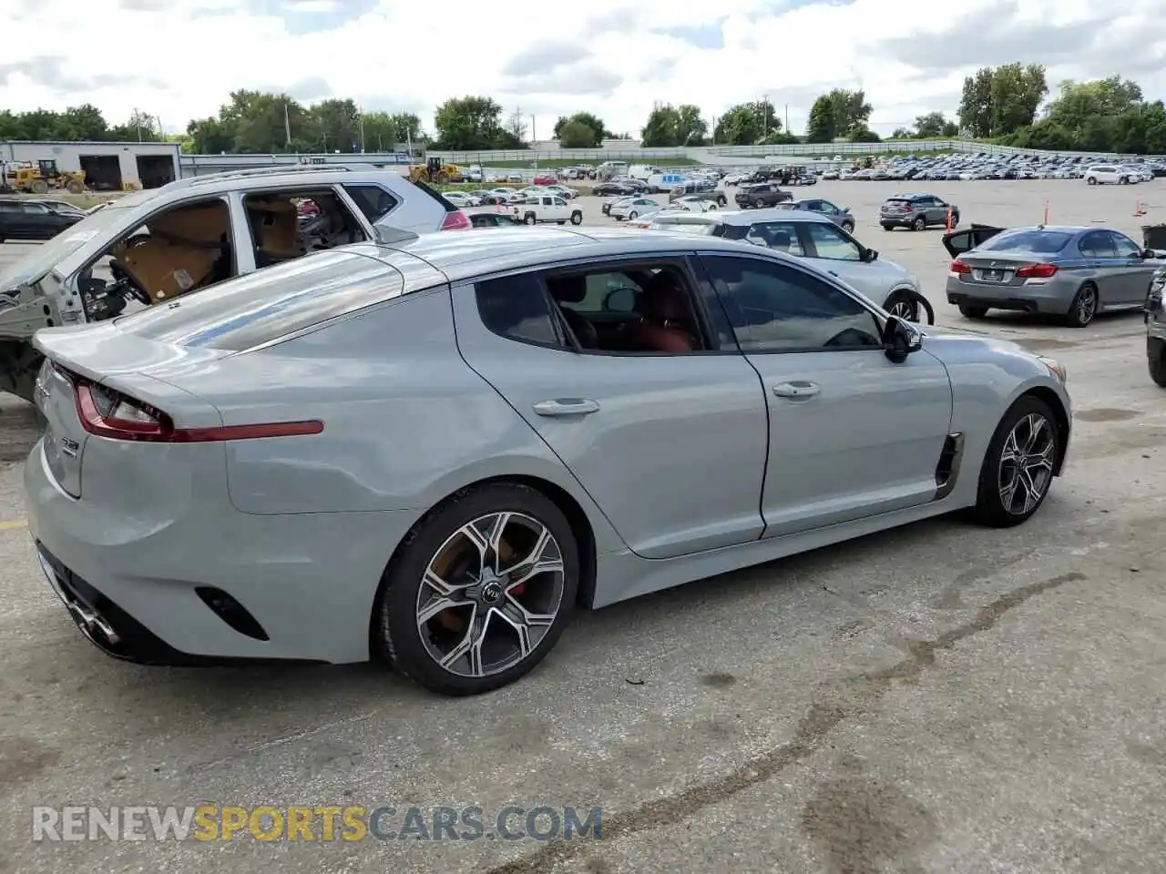 3 Photograph of a damaged car KNAE15LA5M6094994 KIA STINGER 2021