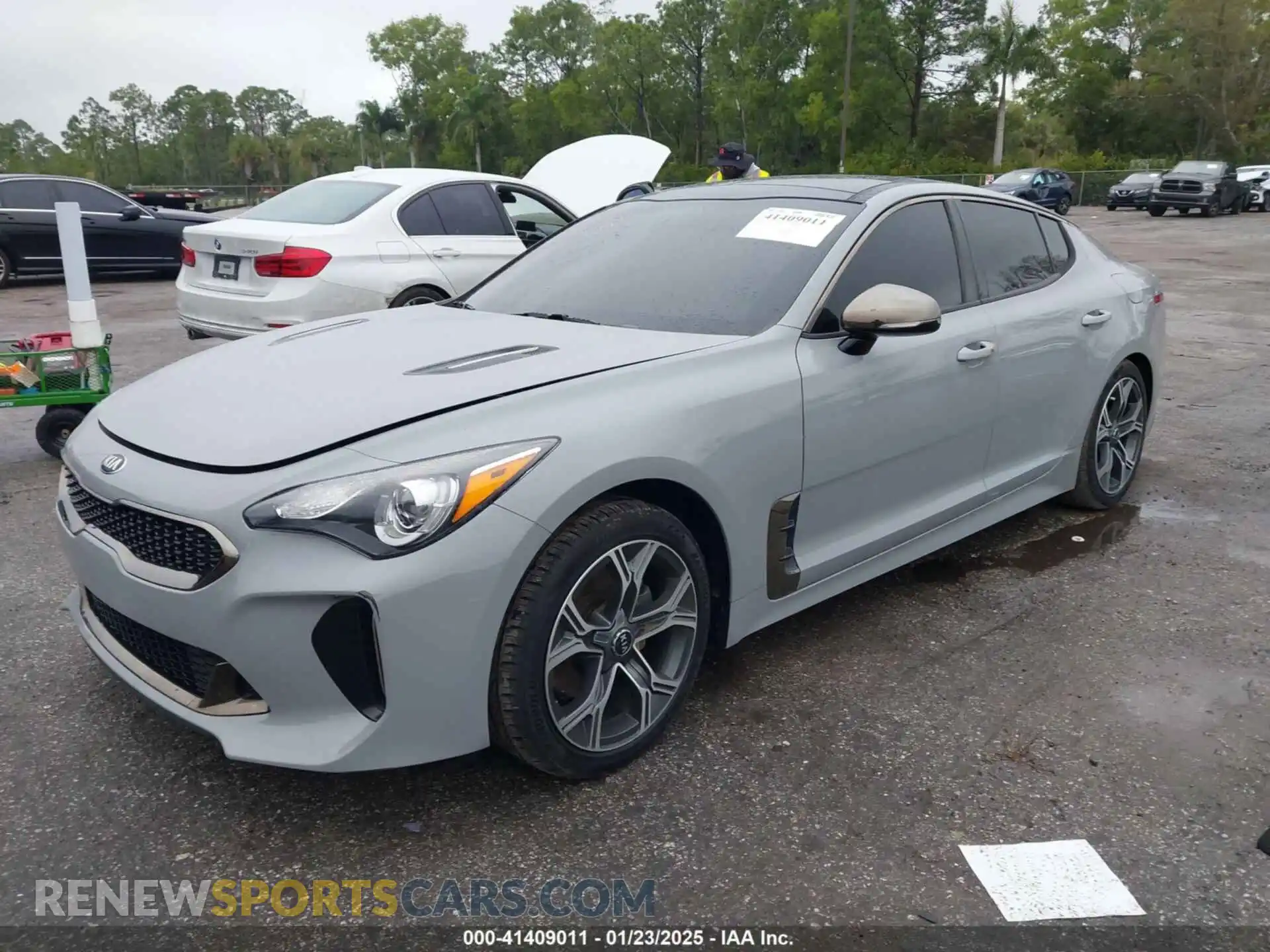 2 Photograph of a damaged car KNAE15LA6M6091313 KIA STINGER 2021