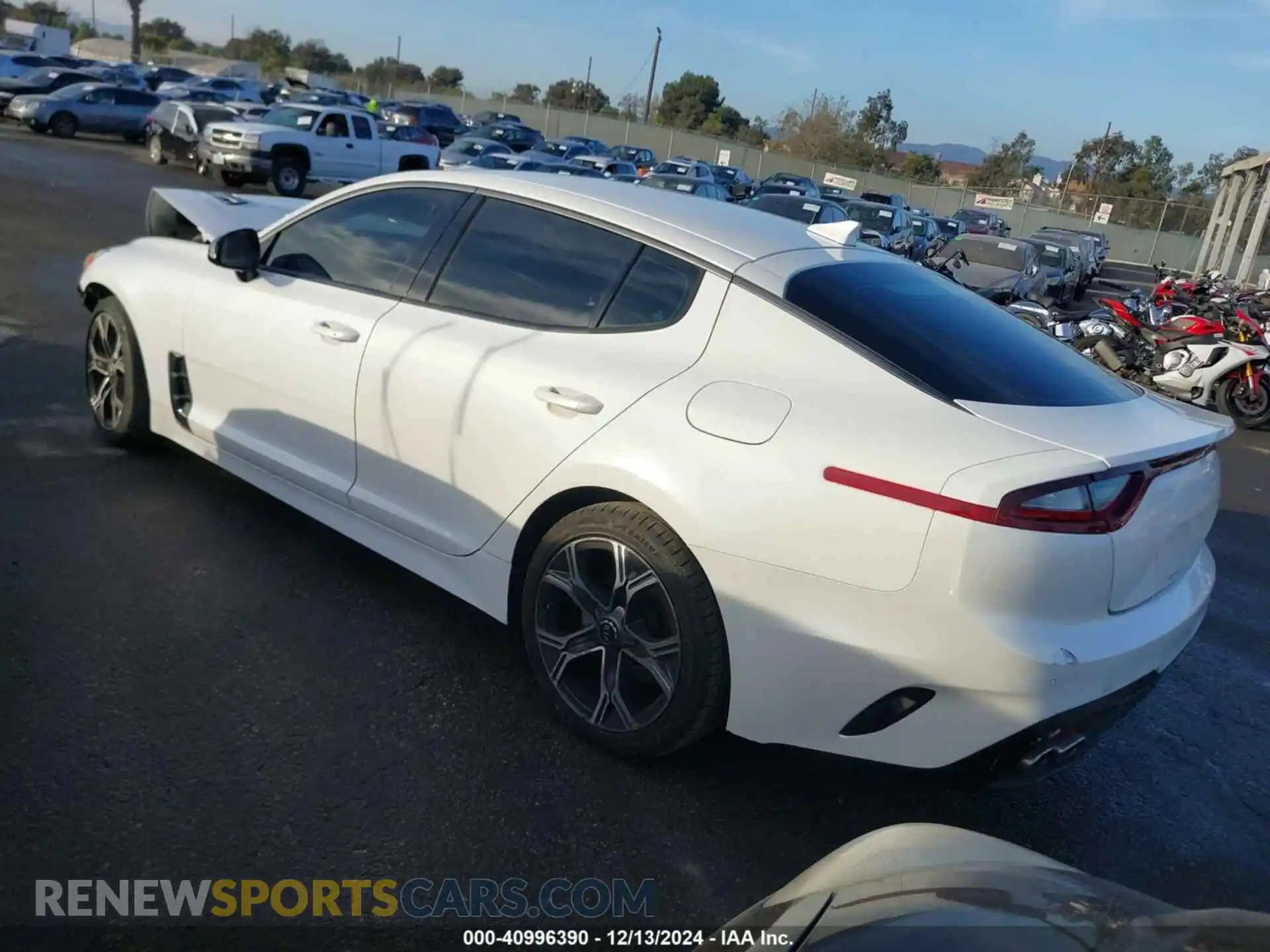 3 Photograph of a damaged car KNAE15LAXM6091993 KIA STINGER 2021