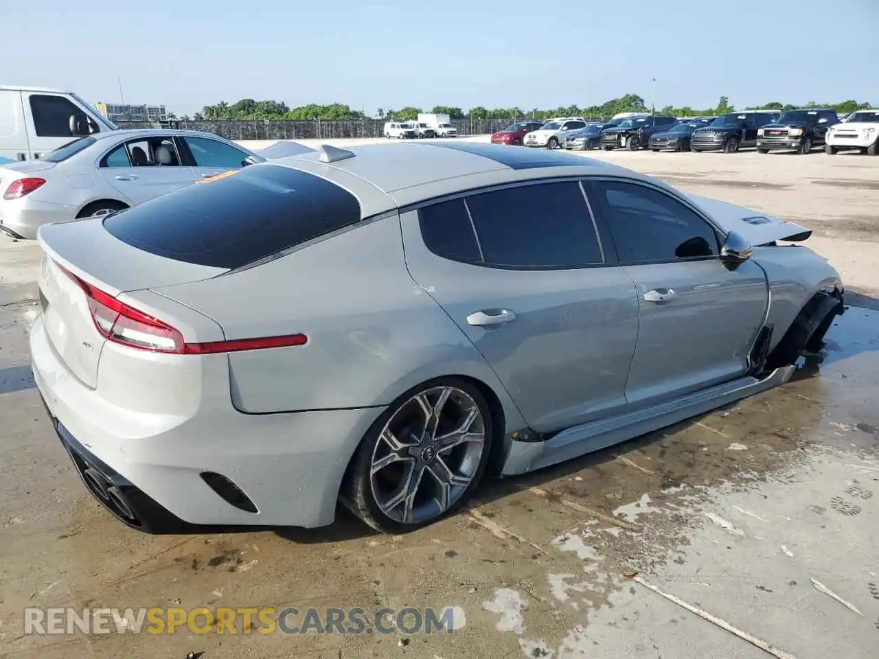 3 Photograph of a damaged car KNAE55LC0P6129192 KIA STINGER 2023