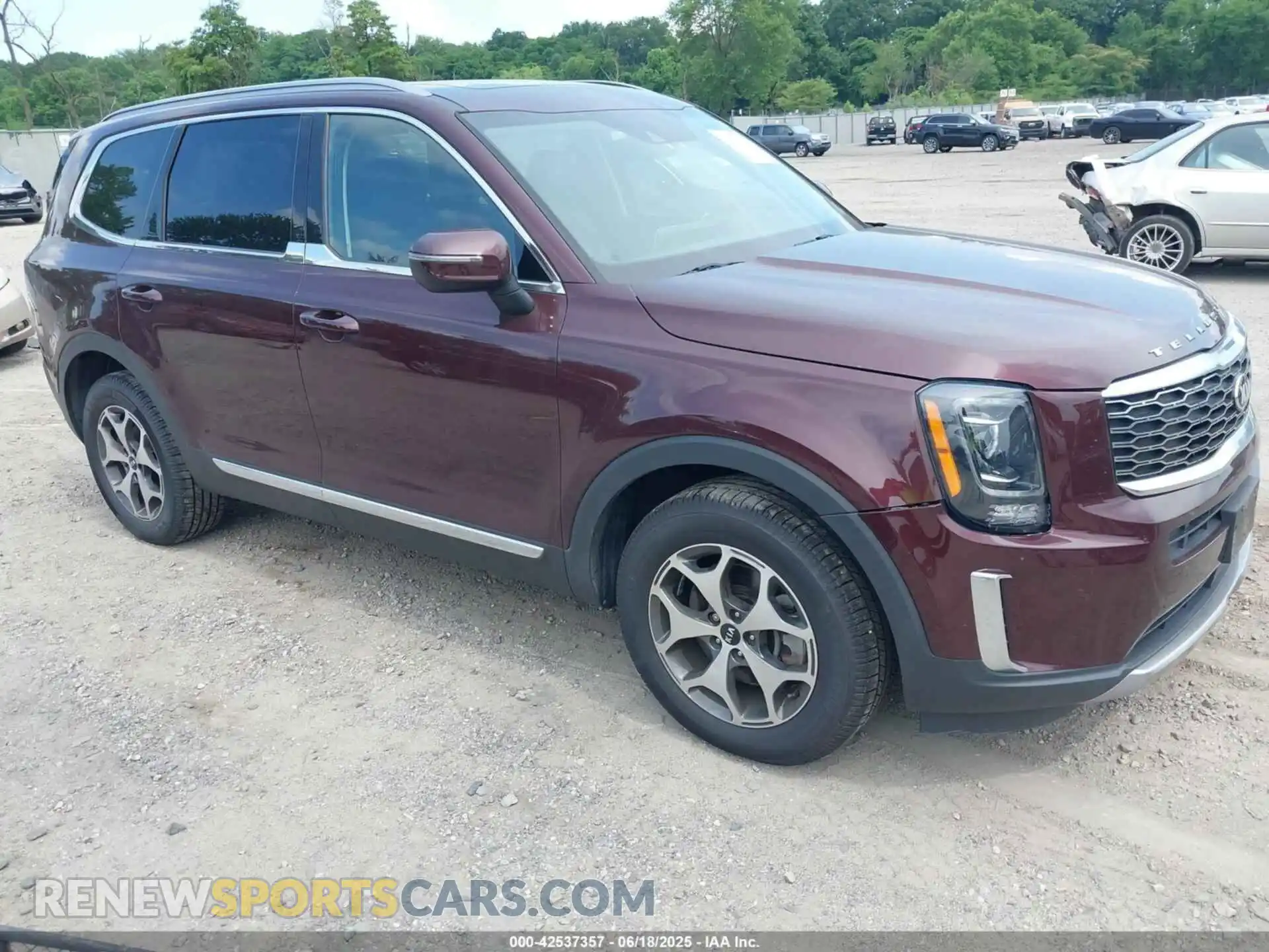 1 Photograph of a damaged car 5XYP3DHCXLG014241 KIA TELLURIDE 2020