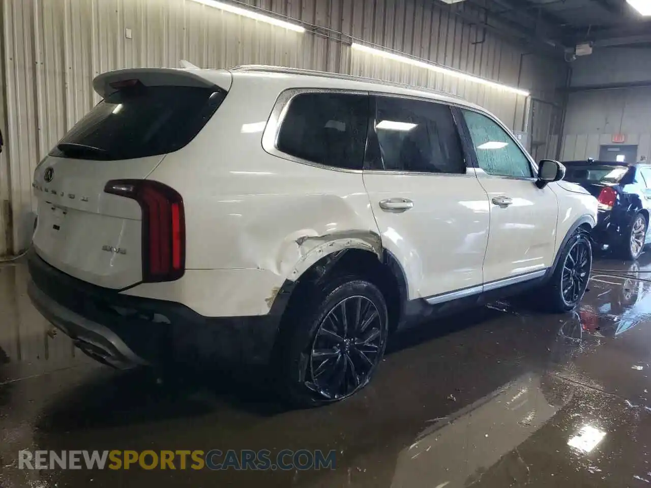 3 Photograph of a damaged car 5XYP5DHC0LG041572 KIA TELLURIDE 2020