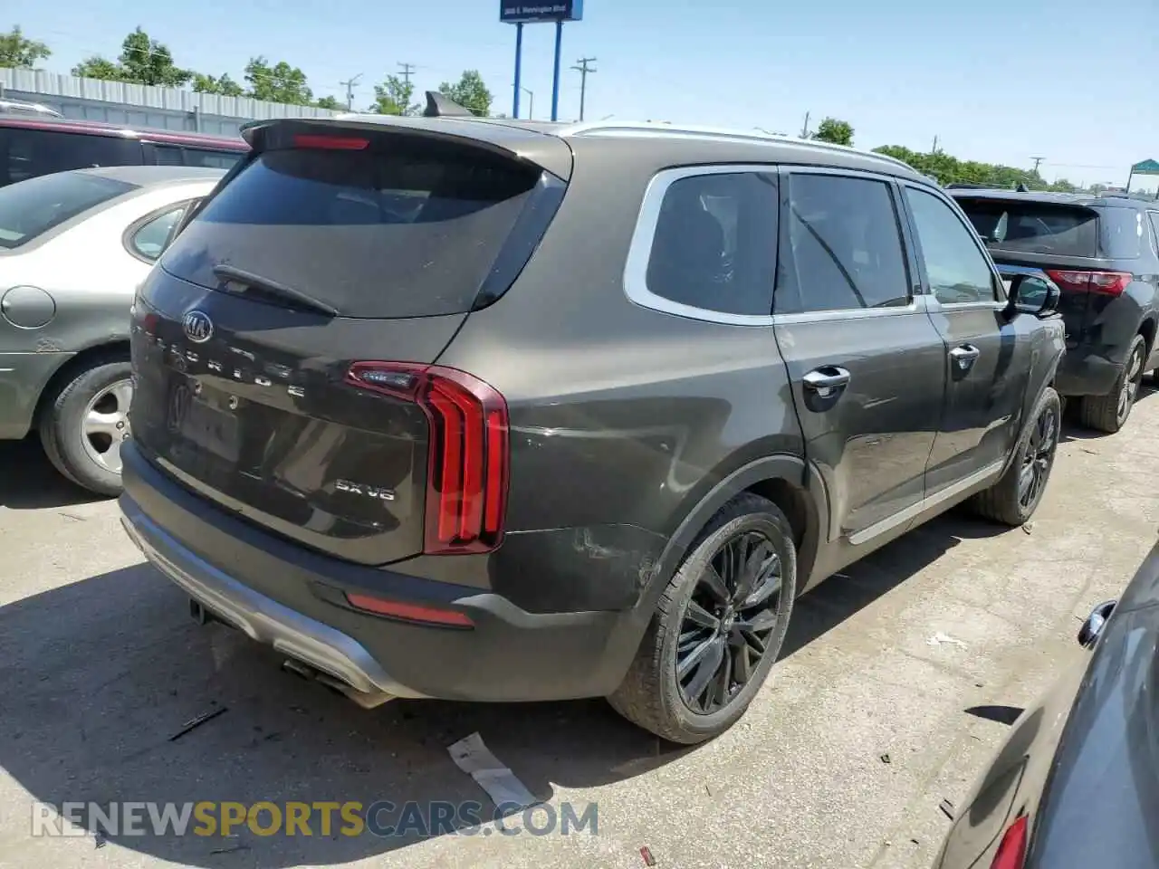 3 Photograph of a damaged car 5XYP5DHC0LG050806 KIA TELLURIDE 2020