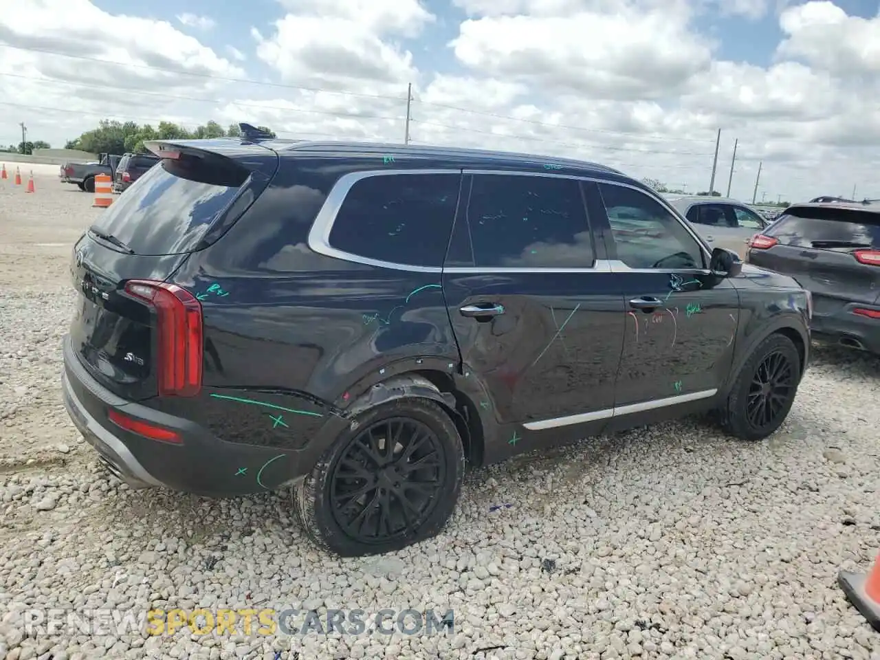 3 Photograph of a damaged car 5XYP64HC7LG058253 KIA TELLURIDE 2020