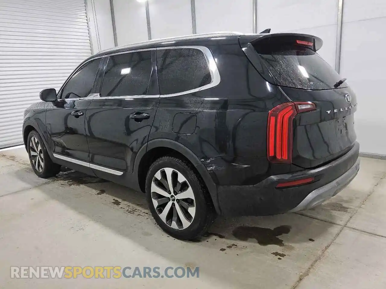 2 Photograph of a damaged car 5XYP34HC0MG124555 KIA TELLURIDE 2021