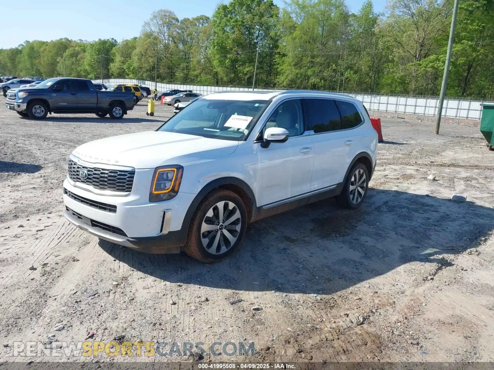 2 Photograph of a damaged car 5XYP34HC2MG112293 KIA TELLURIDE 2021