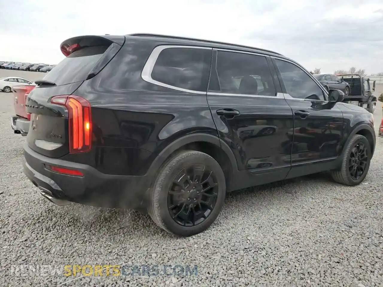 3 Photograph of a damaged car 5XYP3DHC3MG101402 KIA TELLURIDE 2021