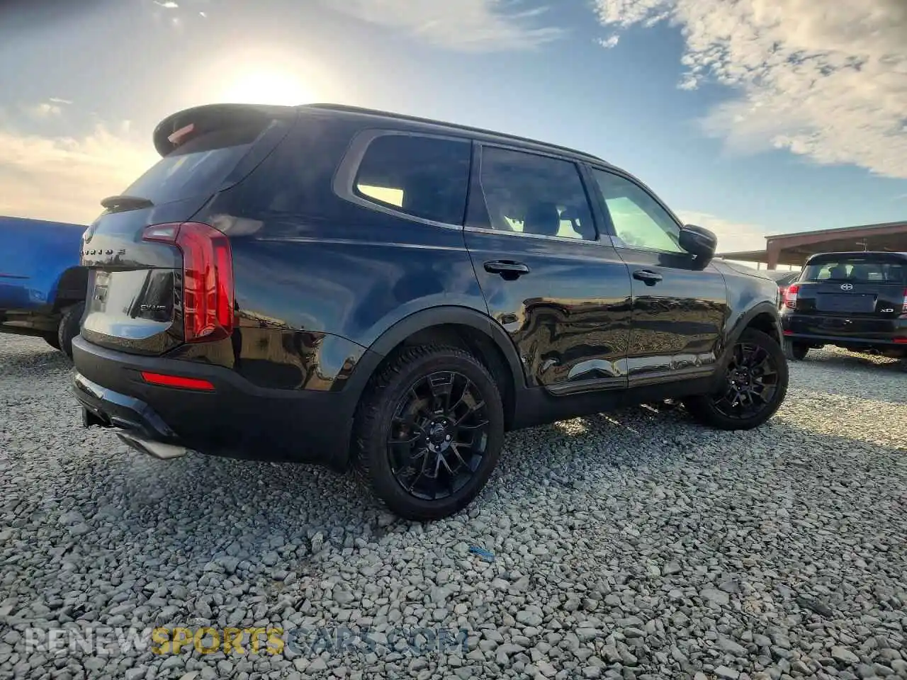 3 Photograph of a damaged car 5XYP3DHC3MG105157 KIA TELLURIDE 2021
