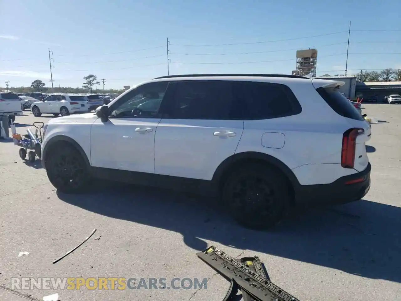 2 Photograph of a damaged car 5XYP3DHC3MG136781 KIA TELLURIDE 2021