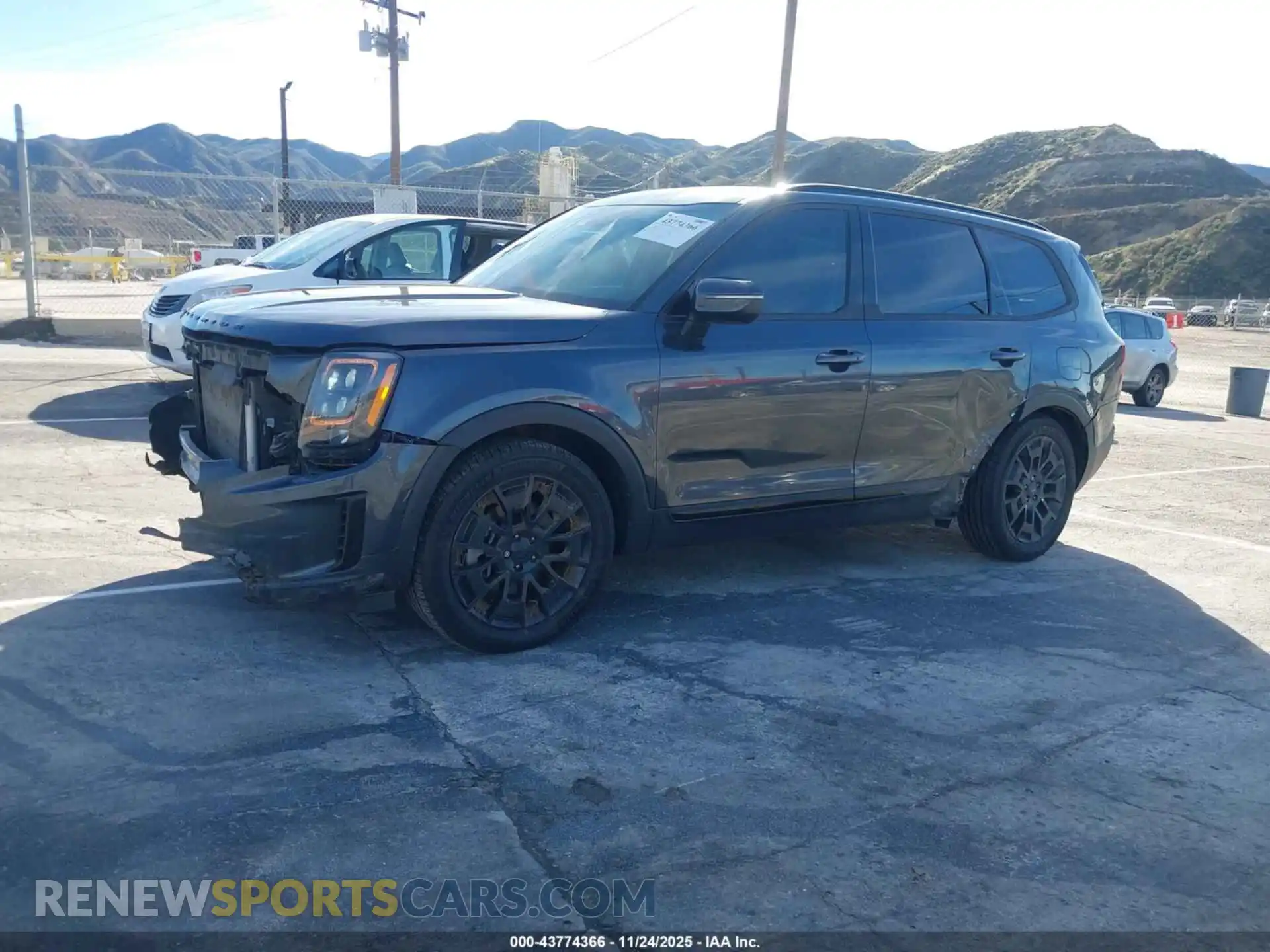 2 Photograph of a damaged car 5XYP3DHC6MG127833 KIA TELLURIDE 2021